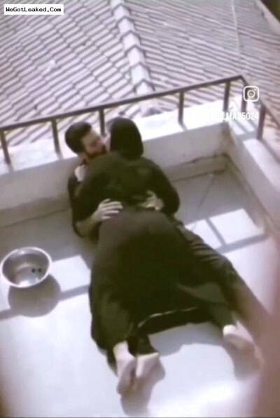 Muslim Girl With Big Ass Seen Having Sex on Roof